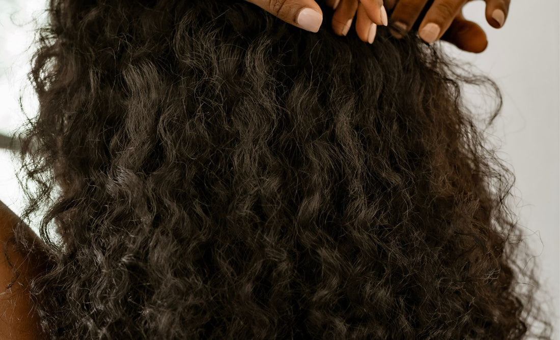 Manage your curls with the help of Ayurveda